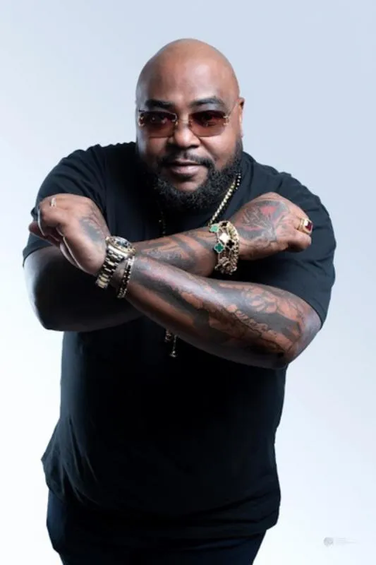 Alexander Abreu está contento de participar en el disco / FB: @sindicatodelritmo