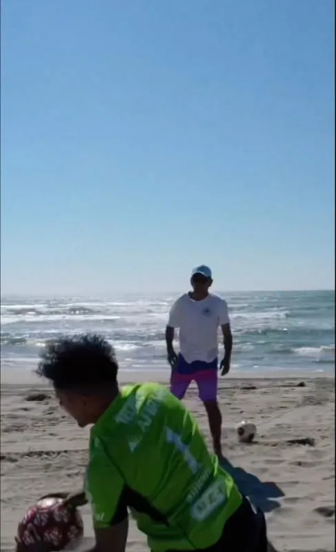 Campos y su hijo | Captura de pantalla