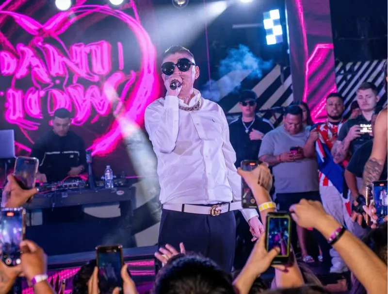 Dani Flow | IG:@daniflowmx