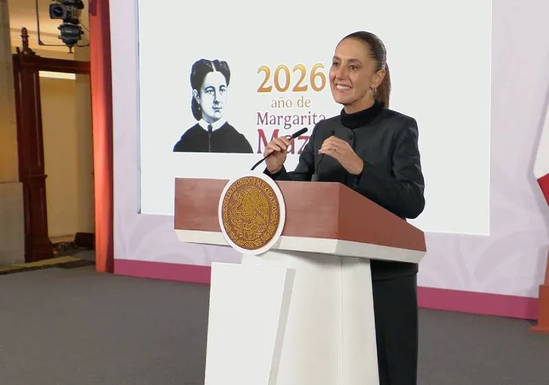 Sheinbaum promete carreteras sin baches con inversión histórica en 2026. /X: @Claudiashein