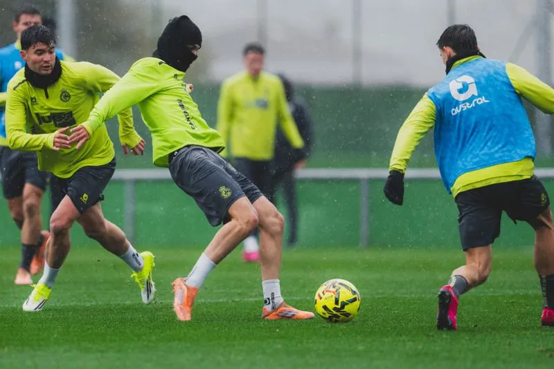 Tormentón en el entrenamiento del Racing | Racing Club