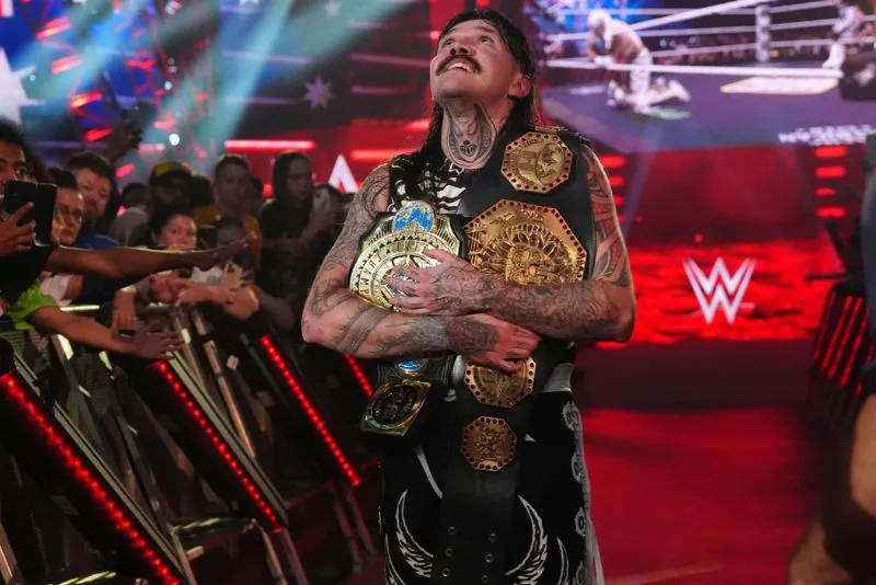 Mysterio le mandó un mensajito a Canelo y a Bad Bunny | @DomMysterio35