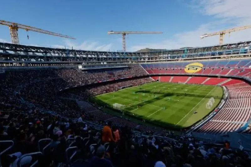 España buscará ser sede de la final en el Mundial del Centenario | AP