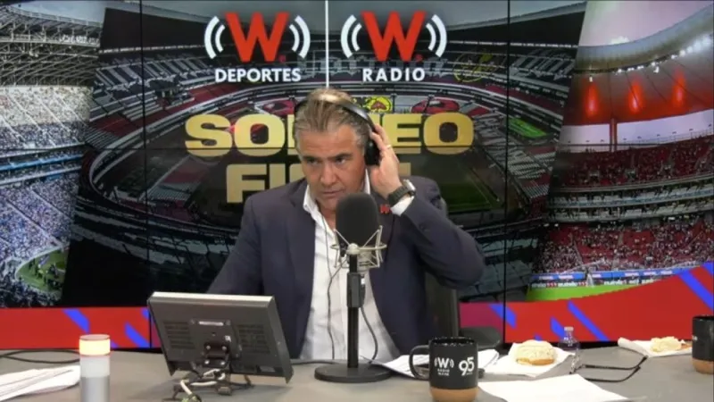 Jorge Sánchez de Fox Deportes y W Radio denunció la falta de pagos
