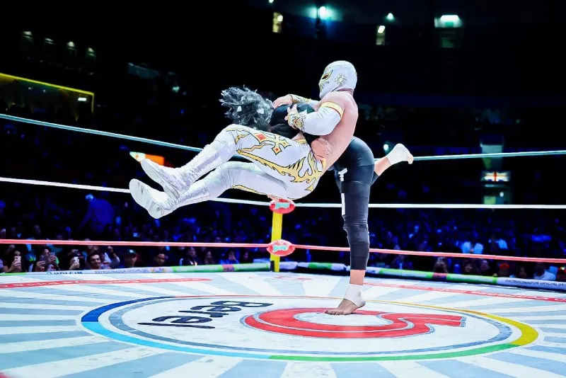 Místico | @CMLL_OFICIAL