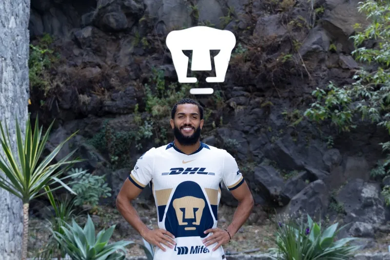 Juninho es el fichaje estrella de Pumas