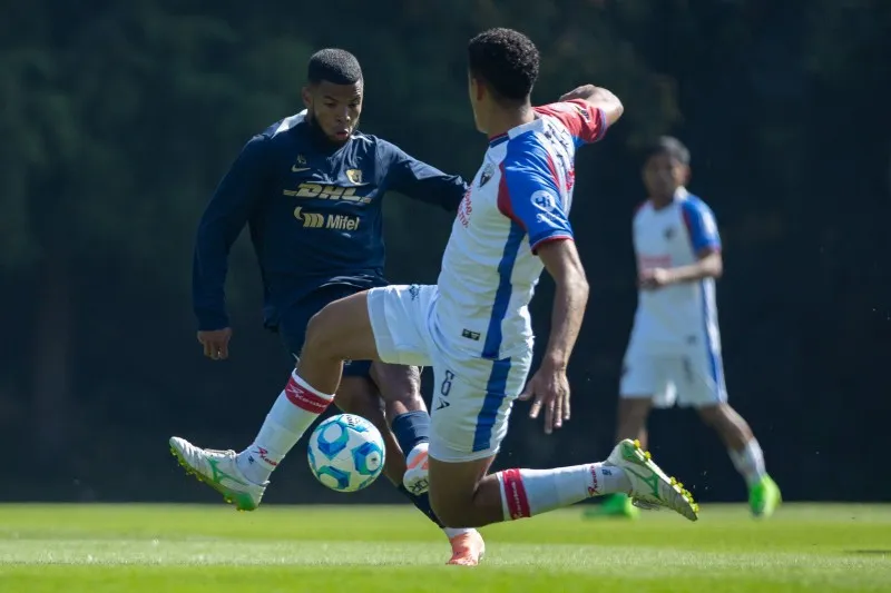 Parte del entrenamiento | @PumasMX
