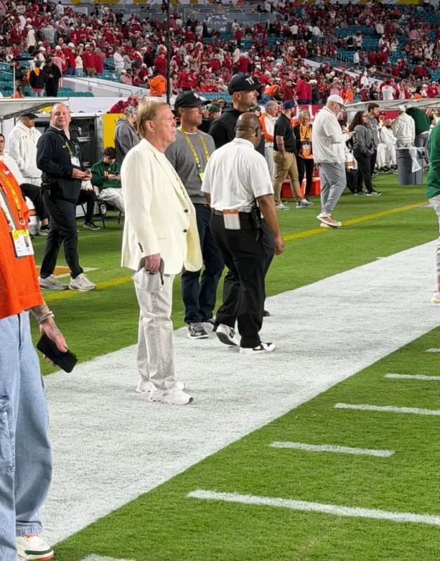 Más de los Raiders | @ToneDigz