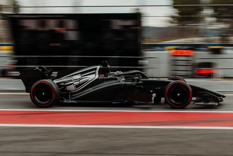 Checo y Cadillac tuvieron actividad este lunes en el shakedown en Barcelona