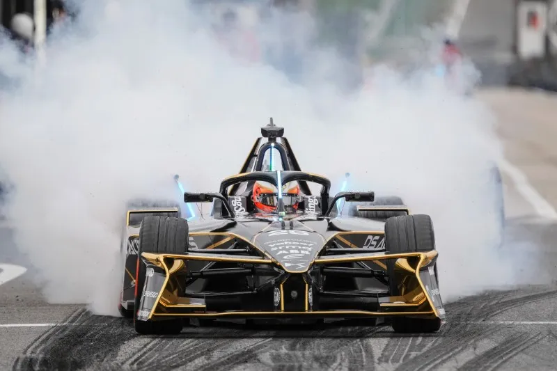 El monoplaza | @eFORMULAnews