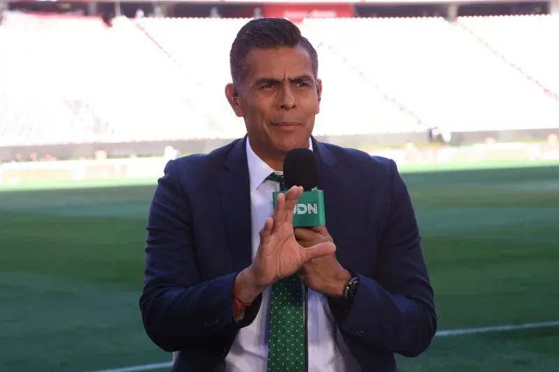 Ve la portería del Tri muy peleada