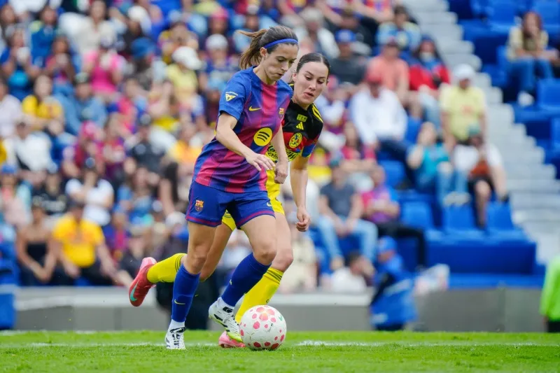 Aitana Bonmatí en un partido amistoso contra Améric