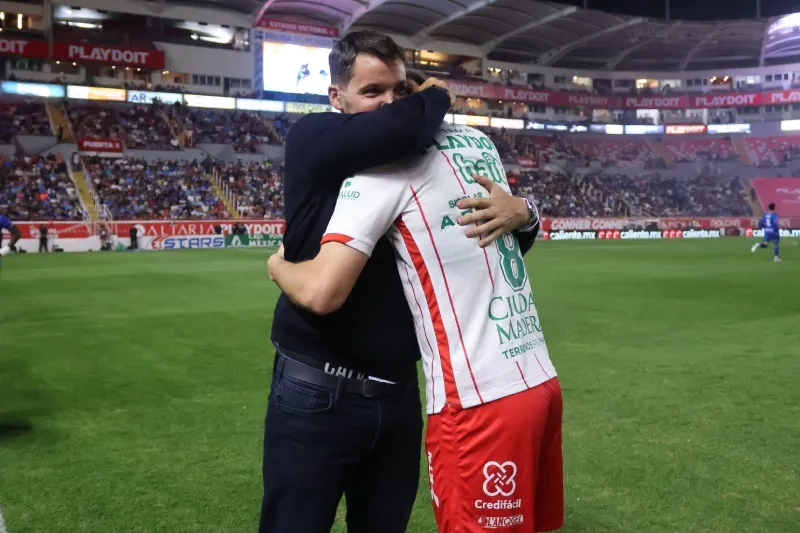 Larcamón quiere de regreso a Palavecino