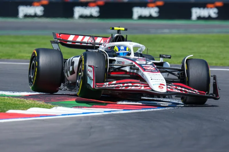 Oliver Bearman durante el Gran Premio de México 2025