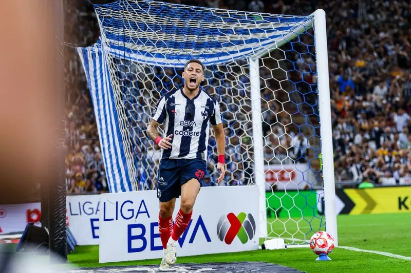 Lucas Ocampos | IMAGO7