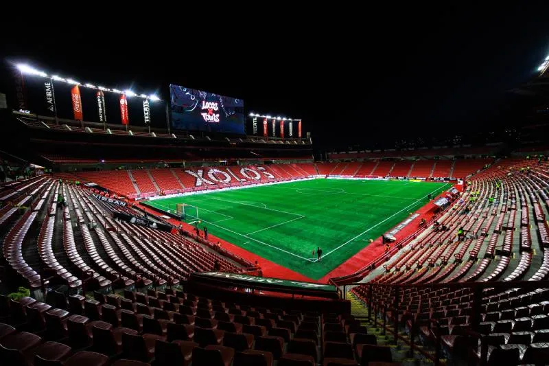 Estadio Caliente | IMAGO7