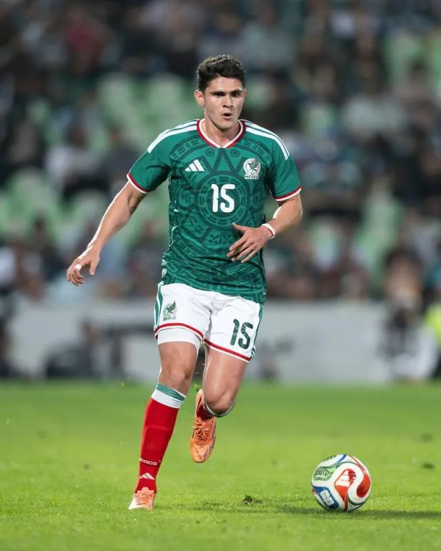 Israel Reyes | IMAGO7