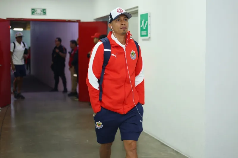 Ante la salida de Sepúlveda, Cruz Azul busca un delantero