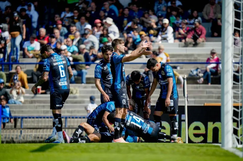 Los Emplumados rescataron el empate en su visita a CU