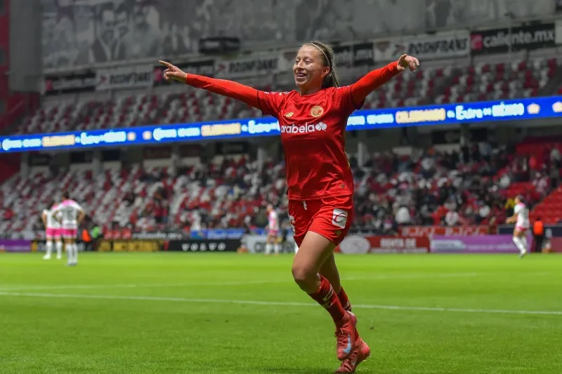 Itzel Muñoz fue la figura del partido