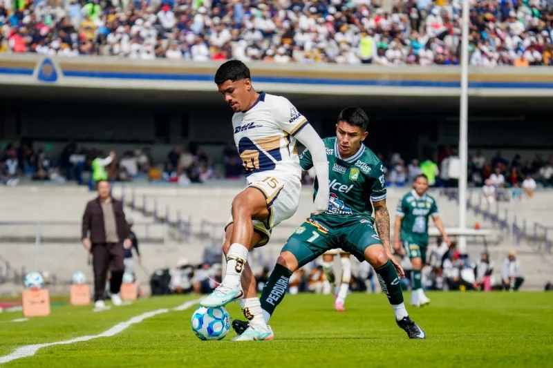 Pumas y León dividieron unidades