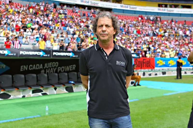 Pide paciencia con su anuncio