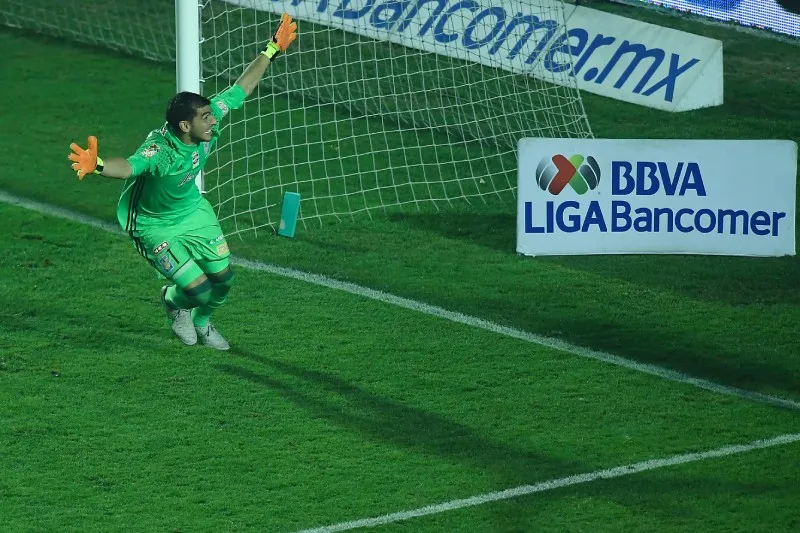 Enorme, Nahuel | IMAGO7