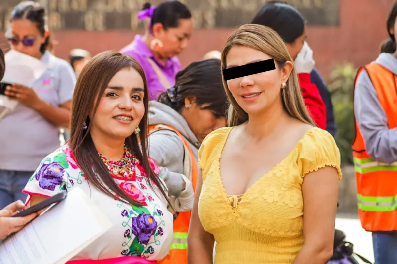 La exsecretaria también trabajaba con la esposa de Manzo / FB: @yesenia.mendezrodriguez.1