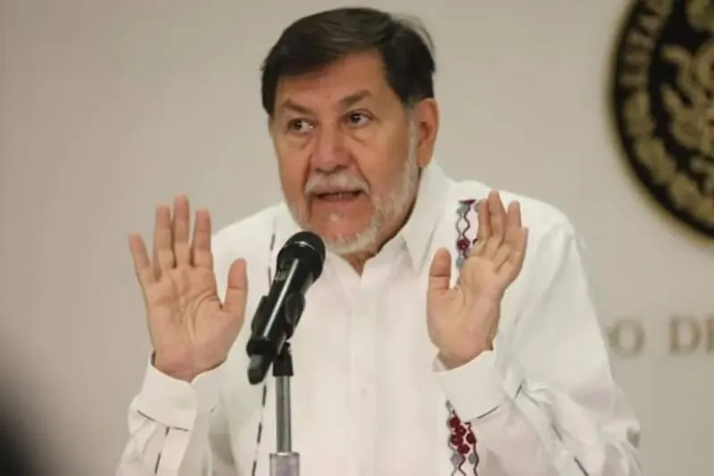 El senador Gerardo Fernández Noroña no ha reaccionado a la publicación de las imágenes sobre su nuevo vuelo en primera clase de regreso a México. / RS