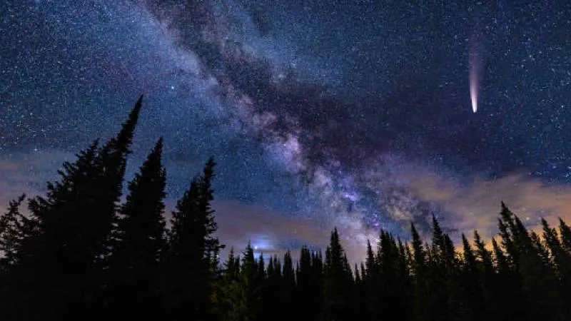 El cometa C/2024 E1, conocido como Wierzchos, podrá observarse desde México a inicios de 2026./ Pixabay