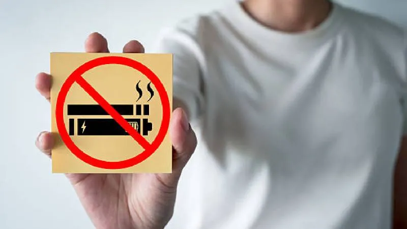 La prohibición para comercializar vapeadores y cigarros electrónicos entra en vigor el 16 de enero en México./ Pixabay