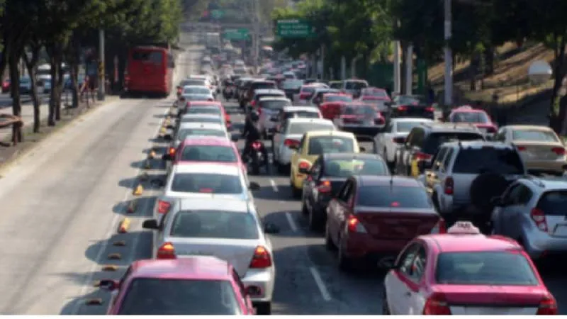 El Hoy No Circula busca reducir los niveles de contaminación en la Zona Metropolitana del Valle de México./ Pixabay