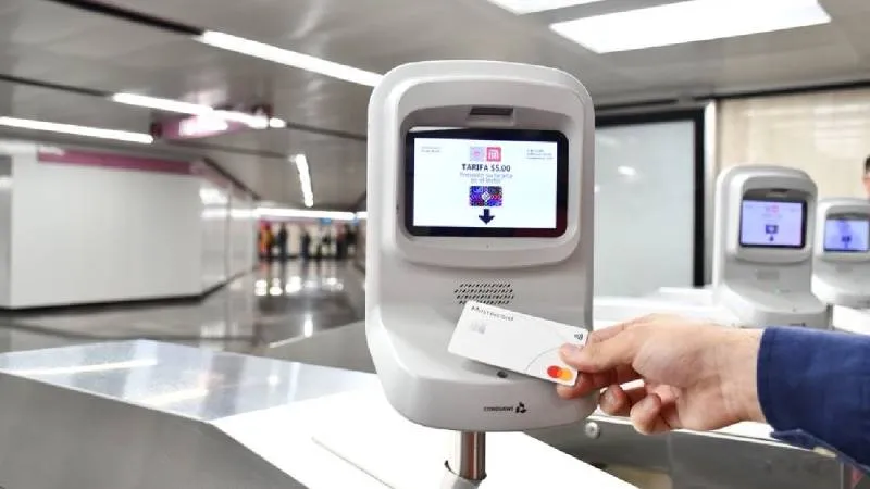 Once líneas del Metro de la Ciudad de México ya cuentan con validadores para pagos con tarjeta bancaria./ Metro CDMX