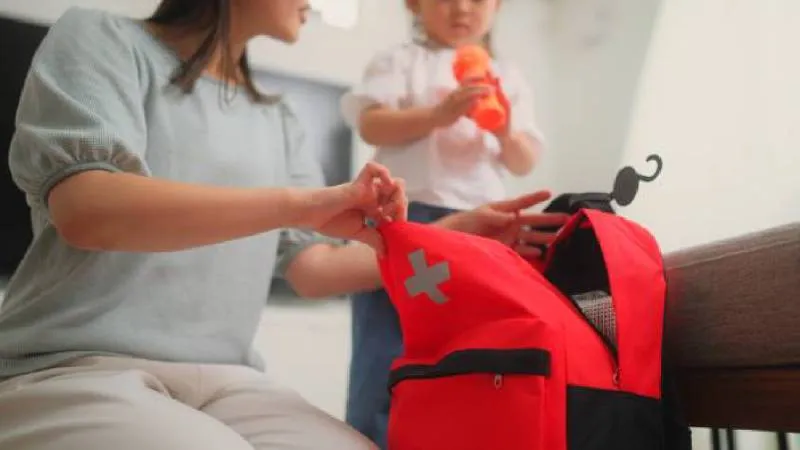 La mochila de emergencia debe colocarse en un lugar visible y de fácil acceso dentro del hogar./ Pixabay