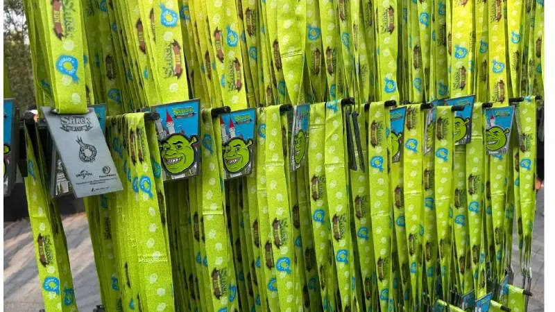 El ambiente festivo marcó la Shrek Run 2026, donde los disfraces verdes y las sonrisas fueron protagonistas desde el arranque./ Georgina Sánchez