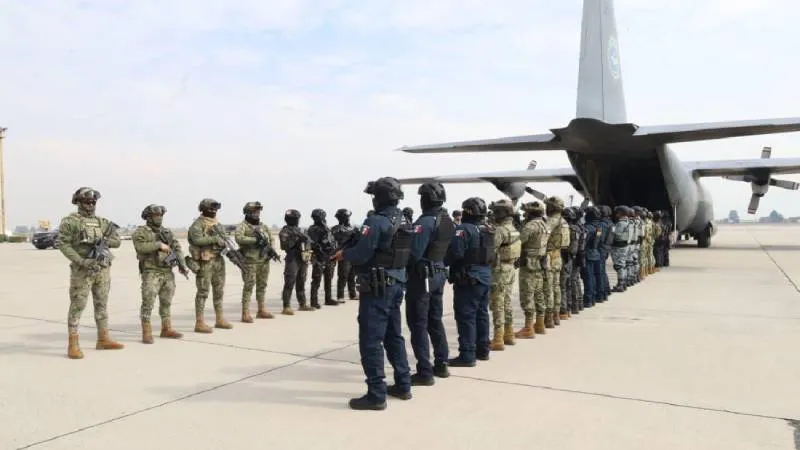 Entre los extraditados hay líderes, operadores financieros y logísticos de distintos cárteles del narcotráfico./ X