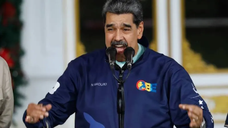 La cúpula del chavismo busca reorganizarse para conservar el control del país tras la salida de su principal figura./ AP