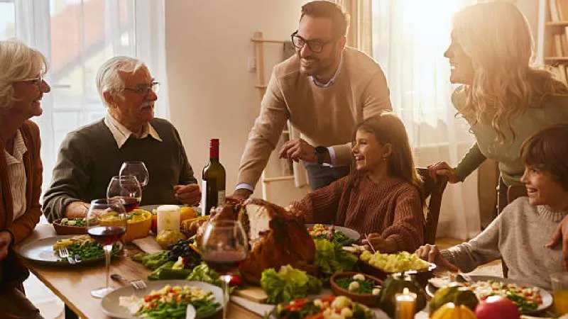 El pavo simboliza abundancia, unión familiar y agradecimiento durante la Navidad./ Pixabay