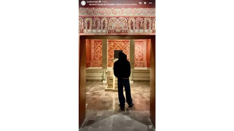 Bad Bunny compartió en redes sociales imágenes de su visita a la Ciudad de México acompañadas por el tema “El paso del gigante”./ IG:Badbunny