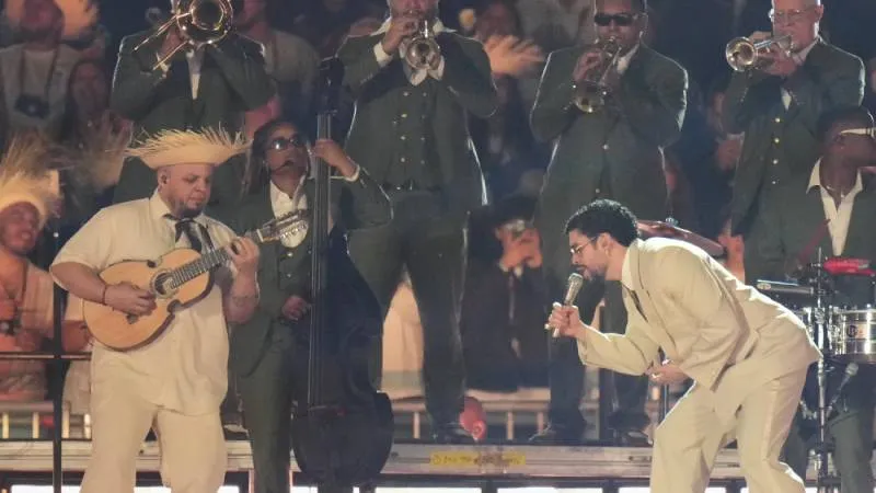 La visita del intérprete puertorriqueño generó interacción y comentarios en redes sociales./ IG:Badbunny