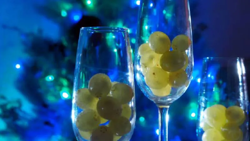 La costumbre de pedir deseos con cada uva se ha mantenido viva por generaciones./ Pixabay