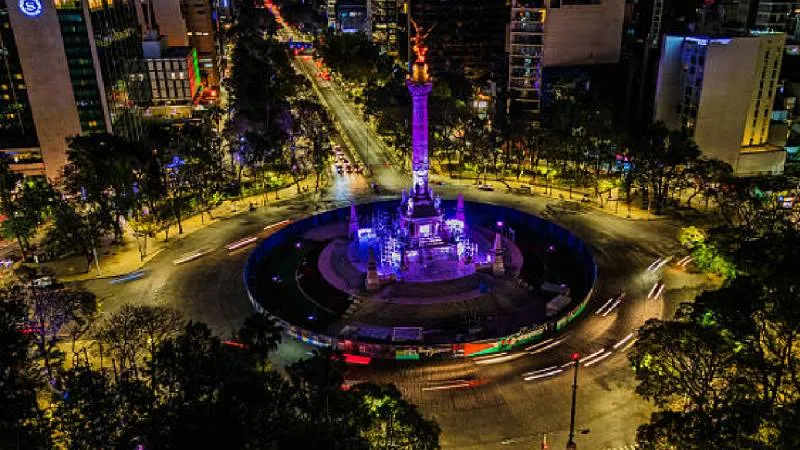 La CDMX recibirá el Año Nuevo 2026 con una fiesta electrónica gratuita en Paseo de la Reforma./ Pixabay