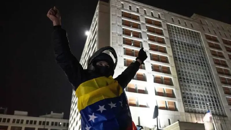 Las condiciones del Centro de Detención Metropolitano han sido cuestionadas por organizaciones y autoridades judiciales en distintos momentos./ AP