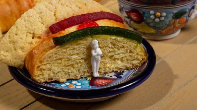 La Rosca de Reyes esconde figuras del Niño Dios, cuyo significado da origen a la tradición de llevar tamales el 2 de febrero./ Pixabay