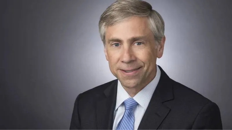 El abogado estadounidense es conocido por haber participado en la estrategia legal que permitió la liberación de Julian Assange./ Law.com