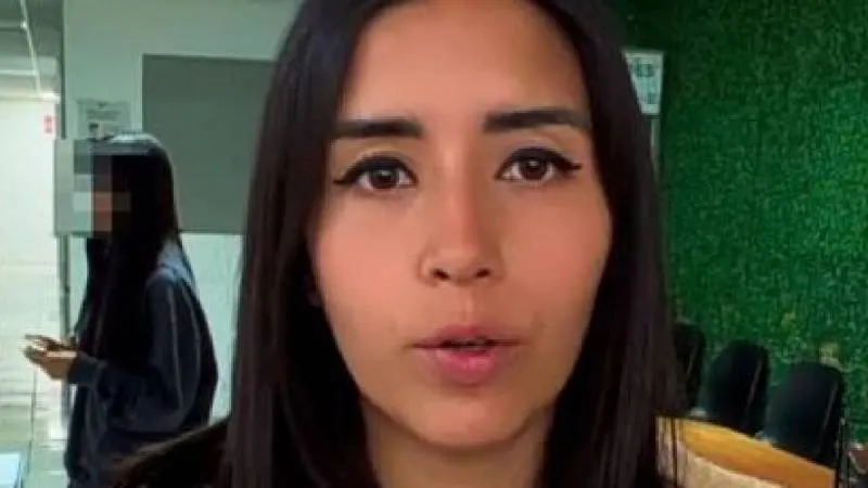 Jessica Bustos presentó una demanda contra Ricardo Pérez y Slobotzky, integrantes del podcast La Cotorrisa./ RS