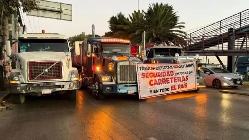 Transportistas anunciaron un megabloqueo en el oriente del Estado de México para este martes 13 de enero./ X