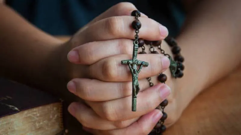 Durante el Miércoles de Ceniza, la Iglesia católica invita al ayuno y la abstinencia como parte del camino de preparación hacia la Semana Santa./ Pixabay