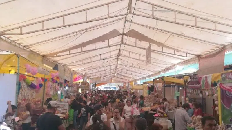 La Feria de la Alegría y el Olivo 2026 se realiza en Santiago Tulyehualco, Xochimilco, con entrada gratuita./ X