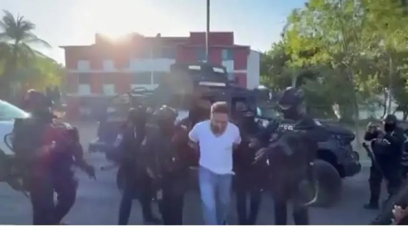 Autoridades federales capturaron en Michoacán a César Alejandro, alias “El Botox”./ Captura de pantalla